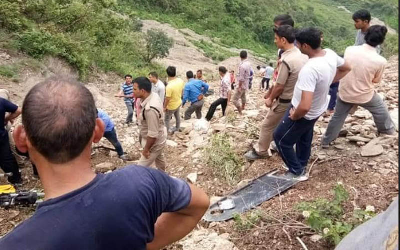 बस दुर्घटना