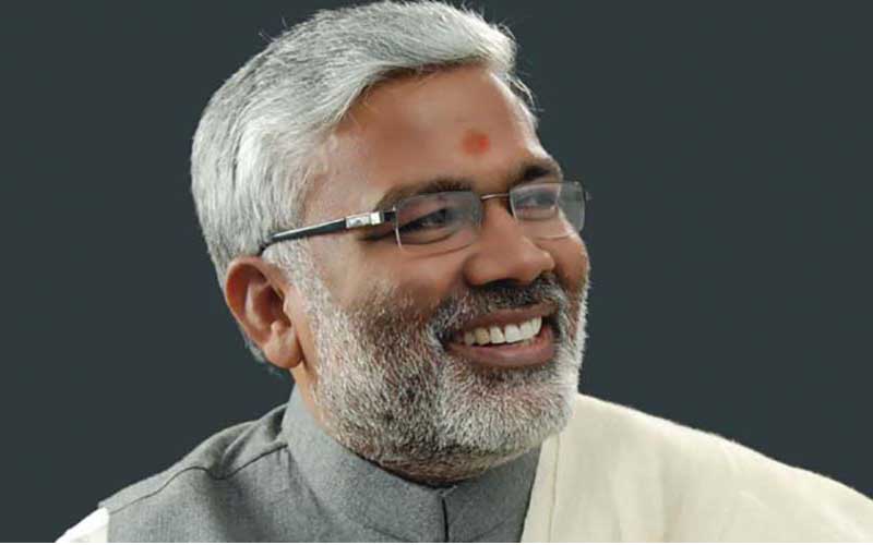 स्वतंत्र देव सिंह
