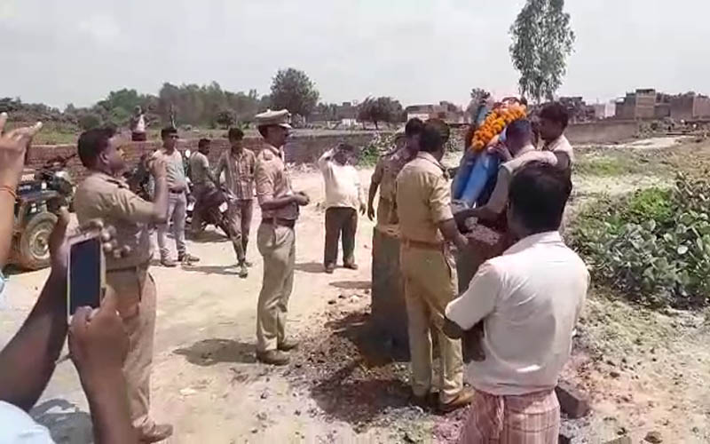 अंबेडकर प्रतिमा