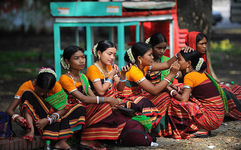 आदिवासी दिवस