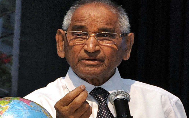 jagdish gandhi cms