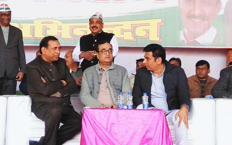 ajay makan