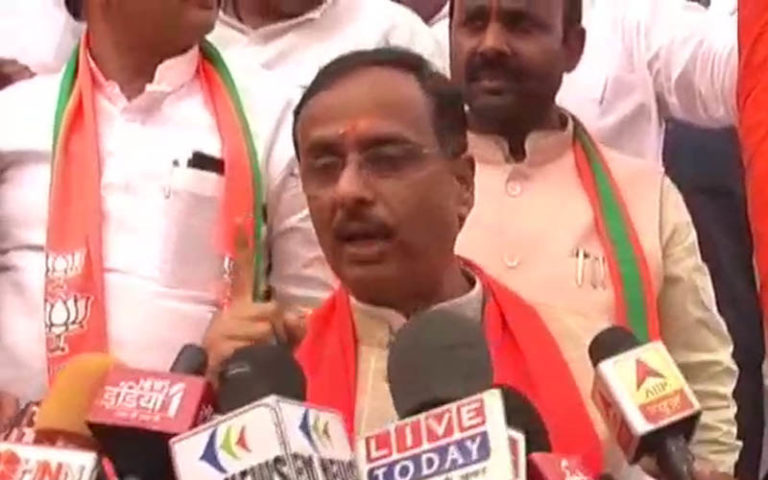 दिनेश शर्मा