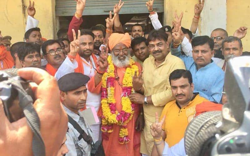 shakshi maharaj wins in unnav