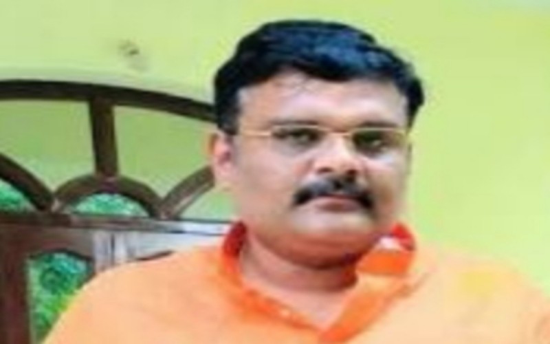 कन्नौज में भाजपा सांसद ने तहसीलदार को घर में घुस कर पीटा