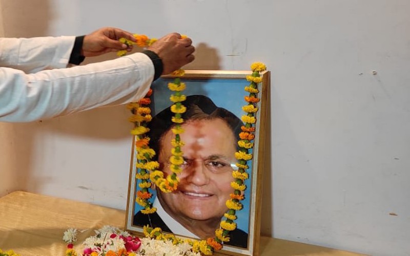 Ahmad patel died of corona