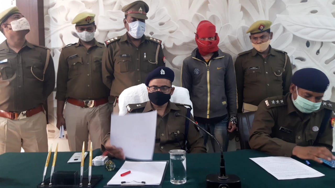दो वर्ष पहले हत्या कर फरार चल रहे 25000 इनामी को पुलिस ने पकड़ा