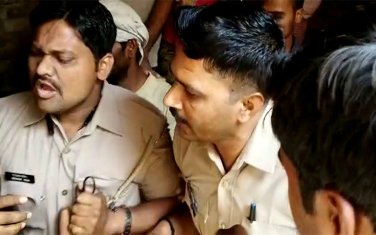 RAKSHAK