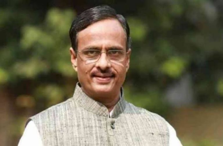 दिनेश sharma कम