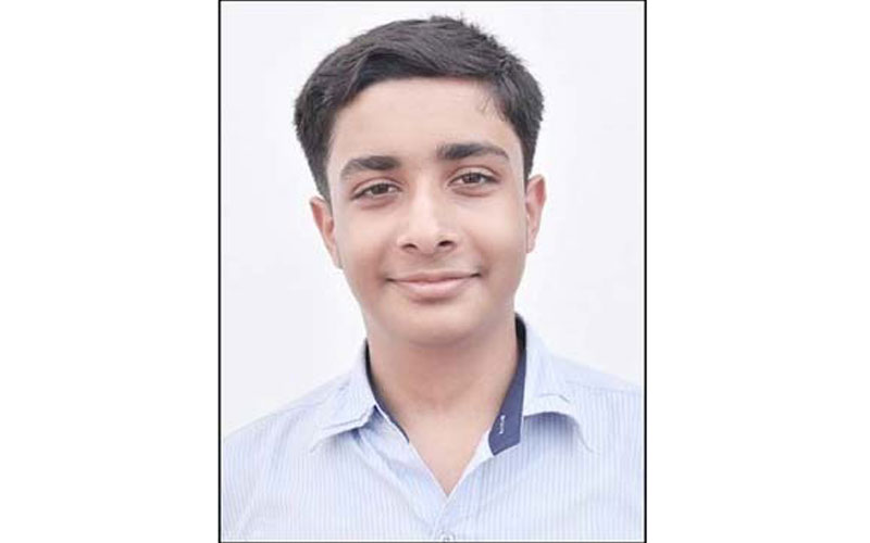 क्वीन्स कॉमनवेल्थ निबन्ध