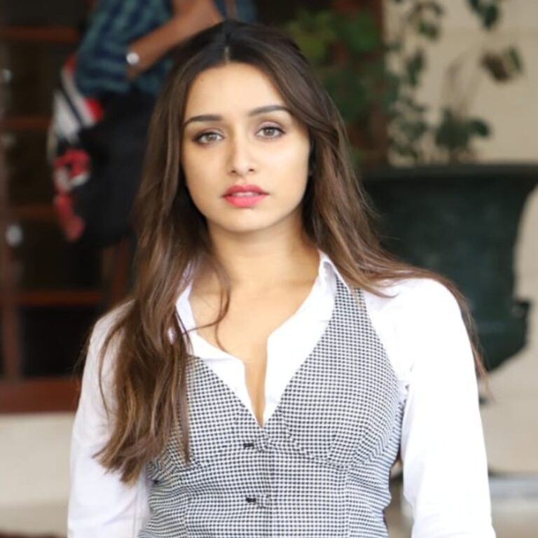 sradha kappor